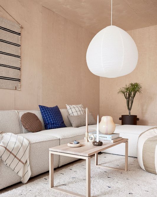 Hovedbilde OYOY Kojo Lampeskjerm H60 cm Offwhite