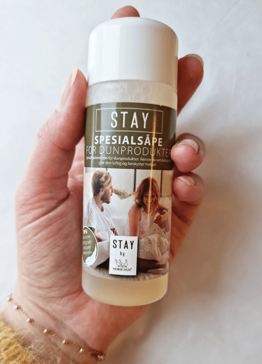 STAY Spesialsåpe til dun produkter.