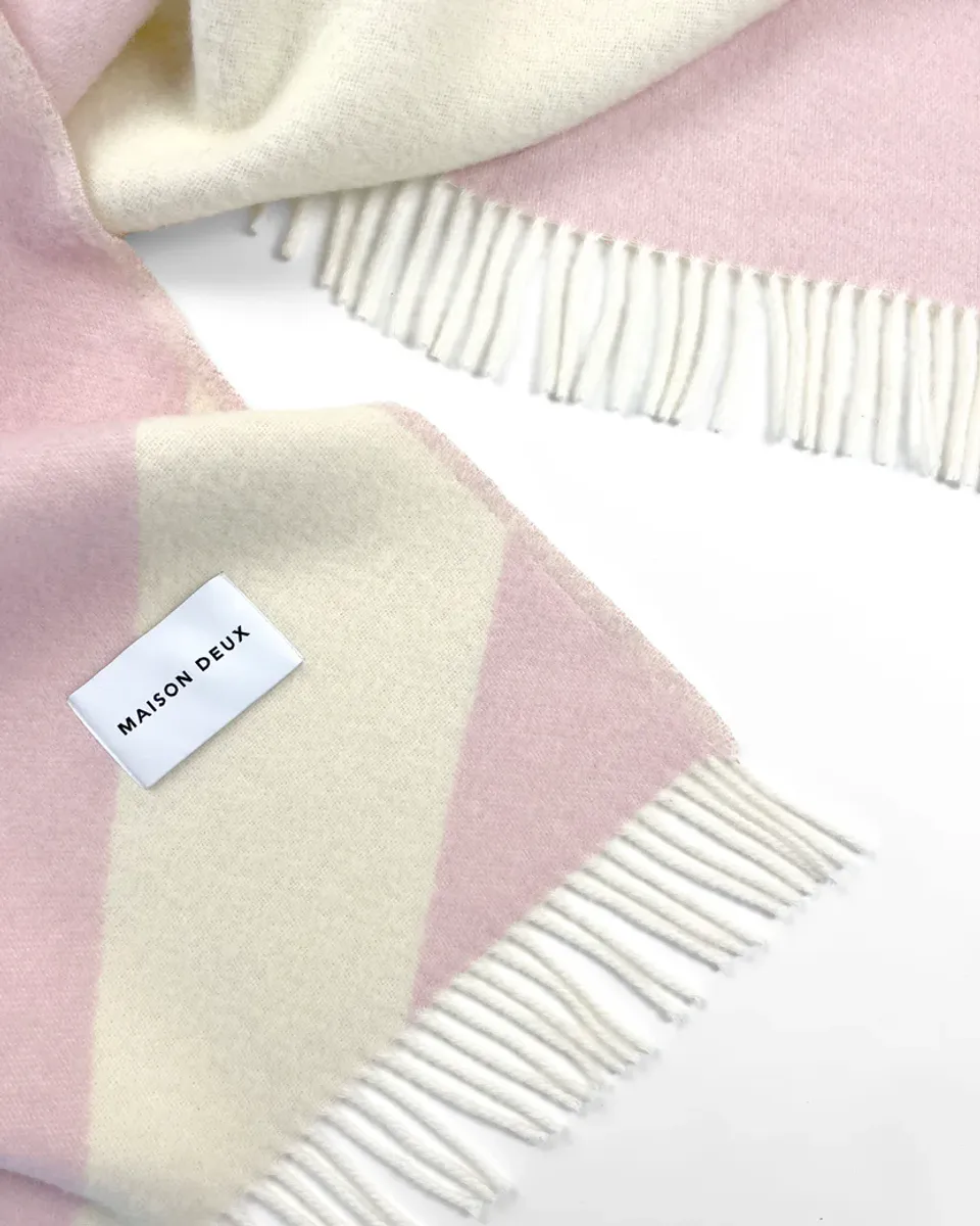 Maison Deux Swirl Pledd Krem/Rosa