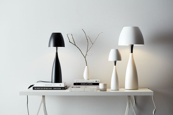 Hovedbilde Belid Anemon Bordlampe Ø12,5 Mattsort
