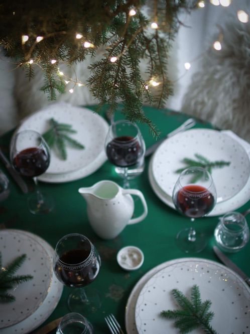 Hovedbilde Wik & Walsøe Julemorgen Girlander Mugge 1 l